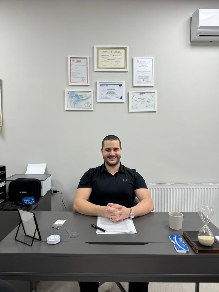 Fizyoterapist Batuhan Musullulu | Tekirdağ Çorlu Fizik Tedavi İletişim | Tekirdağ Çorlu Schroth Terapisi | Tekirdağ Çorlu Fizyoterapi | Tekirdağ Çorlu Fizyoterapist | Tekirdağ Çorlu Bel Ağrısı | Tekirdağ Çorlu Boyun Ağrısı | Tekirdağ Çorlu Manuel Terapi | Tekirdağ Çorlu Fizik Tedavi | Tekirdağ Çorlu Kinezyo Bantlama
